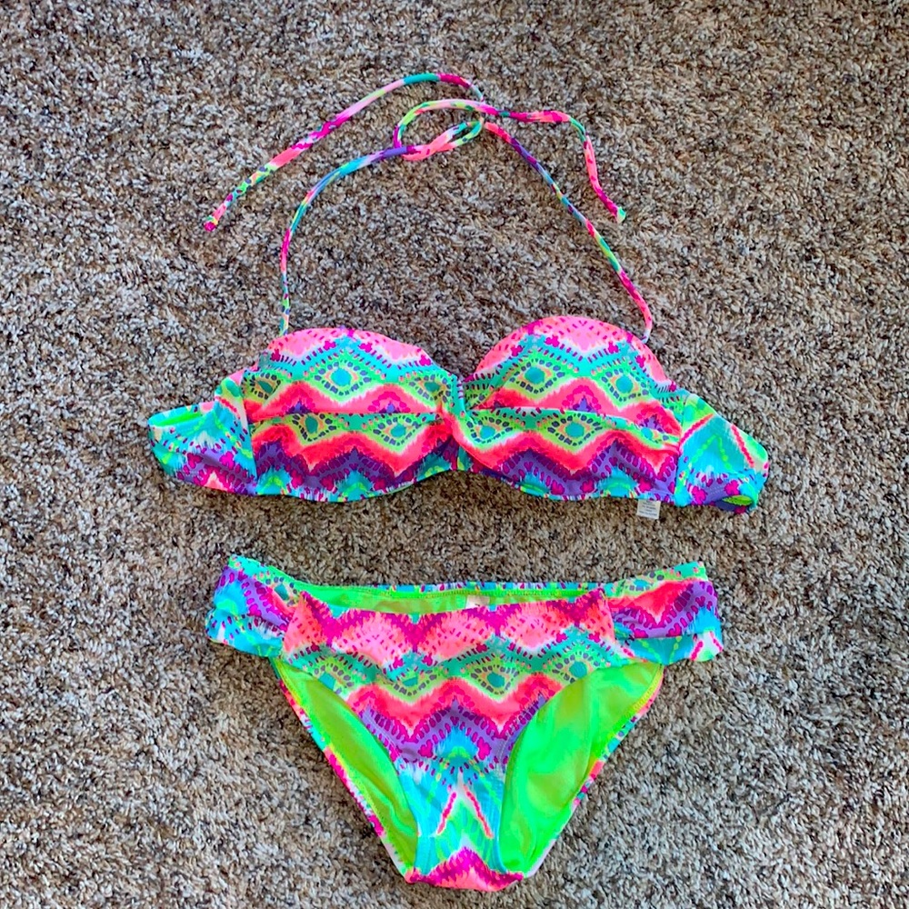 2piece swim wear, top M, bottom S